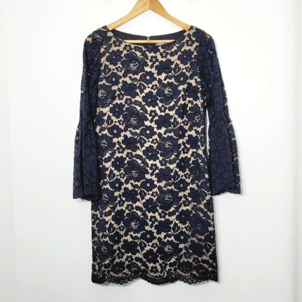 Vince Camuto Lace Shift Dress Bell Sleeves Semi Formal Scoop Neckline Womens 8